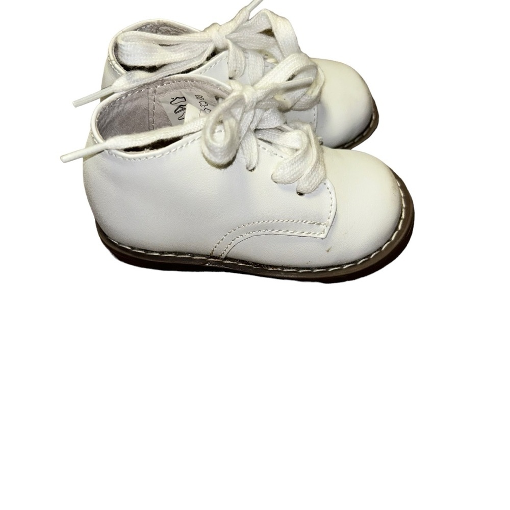 Footmates todd white leather baby walker shoes steppers booties size 3.5 wide